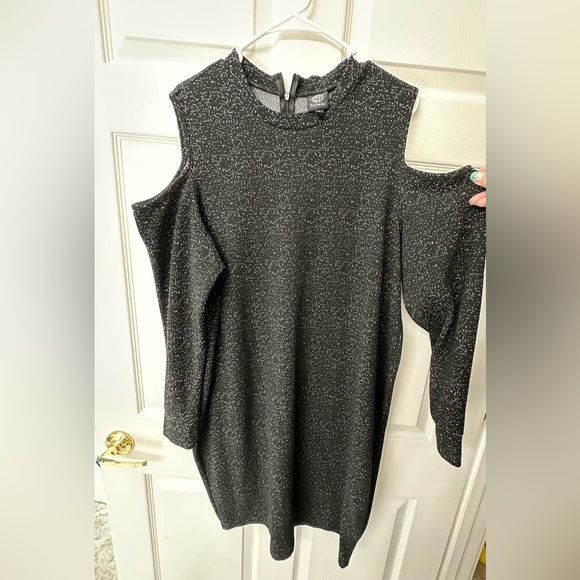 bobeau Dresses & Skirts - bobeau Black Sparkle Cold-Shoulder Sweater Dress